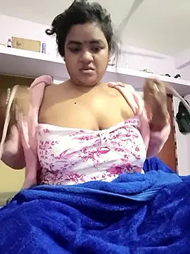 Deborbhavi222 online show from January 14, 7:30 pm