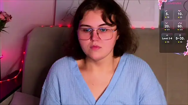  online show from October 8, 10:41 am