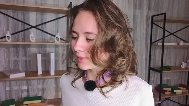 Crysta1Eva  online show from April 18, 9:04 pm