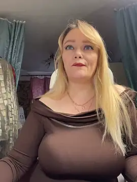 Sweet-blonde online show from February 26, 2:05 pm