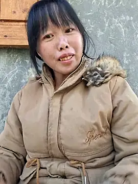 helenzz online show from November 24, 3:41 am