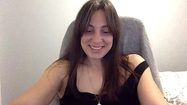 Myronell online show from November 3, 3:38 pm