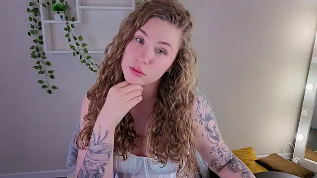 Elsie Cutties online show from November 23, 9:22 am