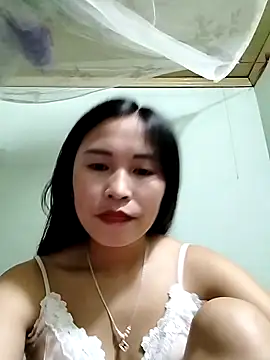 Snapshot of Mai4568 chatting on September 22, 12:58 pm Mai4568 online show from September 22, 12:58 pm
