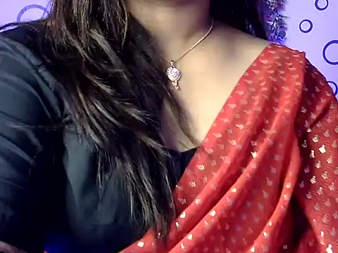 Aaliya02 online show from April 24, 9:50 pm