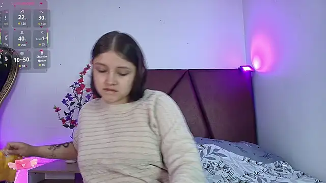 Krystal Heartss online show from February 25, 1:20 pm