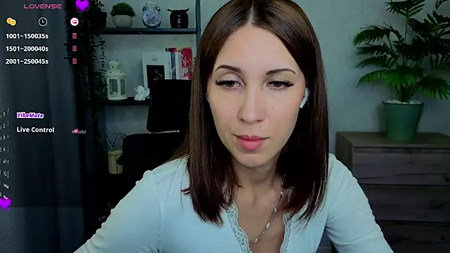 DreamVelour online show from February 7, 7:29 pm