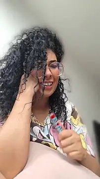 LondonHilton online show from April 7, 8:22 pm