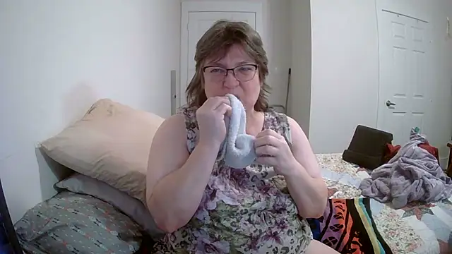 Buggy1965 online show from April 19, 4:29 pm