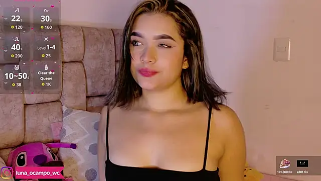 Snapshot of LunaOcampo_ chatting on October 15, 10:45 pm LunaOcampo online show from October 15, 10:45 pm
