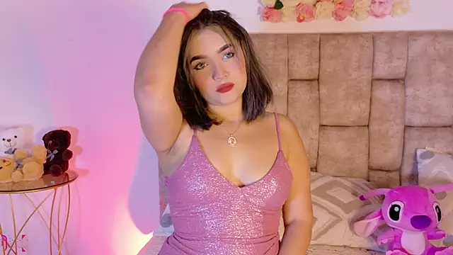 Snapshot of LunaOcampo_ chatting on October 6, 8:02 pm LunaOcampo online show from October 6, 8:02 pm