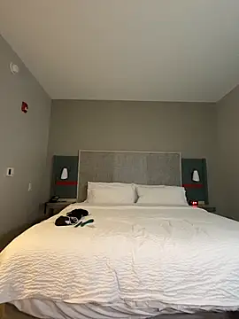 Seturselfonfire online show from March 18, 6:40 am