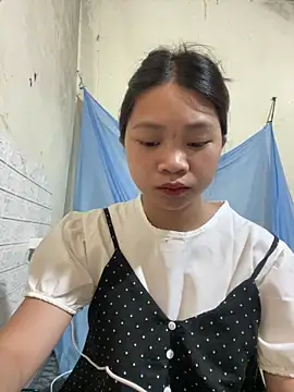 Mayy1 online show from June 3, 2:34 am