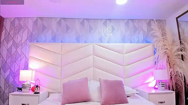 Charlotte hall  online show from October 4, 7:47 am