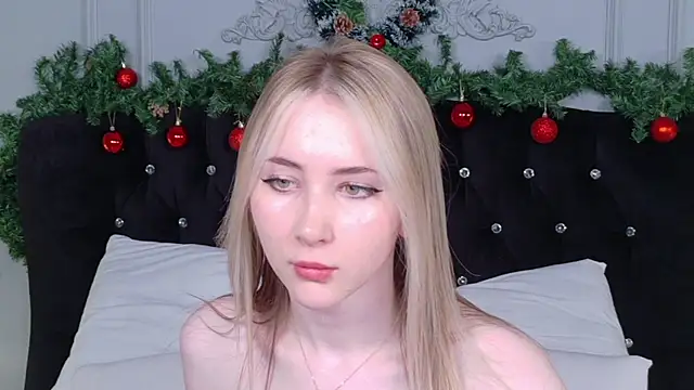 LiraKink online show from December 22, 3:42 am