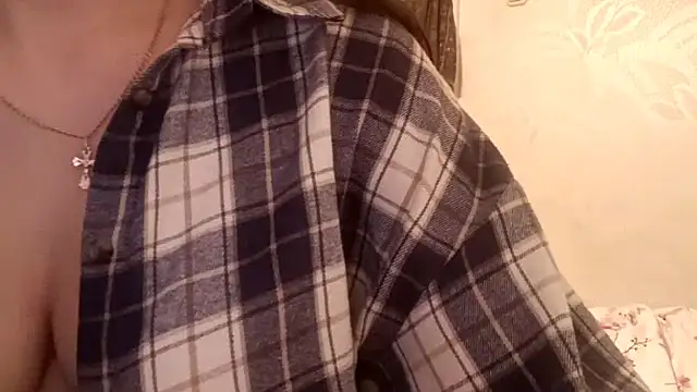 TifGold online show from September 25, 6:39 pm