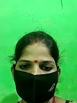 Snapshot of Cuty_nensi chatting on October 28, 5:57 am Cuty nensi online show from October 28, 5:57 am