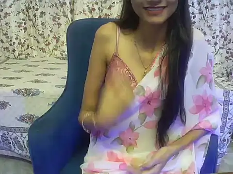 Snapshot of Tanvi-20 chatting on September 25, 6:01 am Tanvi-20 online show from September 25, 6:01 am