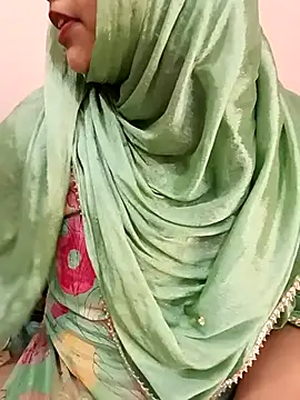 Miss Rose   online show from April 2, 1:52 pm