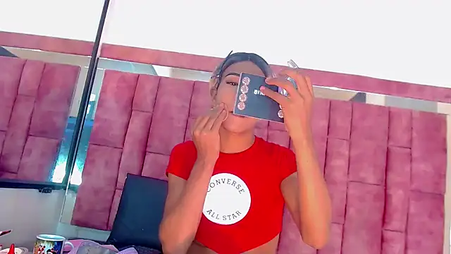 katherine x1 online show from December 20, 5:44 am