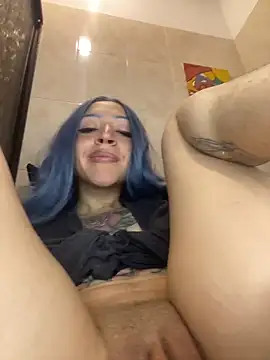 ssssavageee online show from April 30, 5:56 am