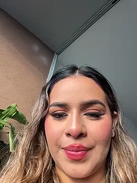 Snapshot of itsdanividarte chatting on October 7, 9:41 pm itsdanividarte online show from October 7, 9:41 pm