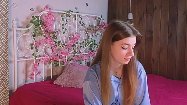 Snapshot of TawanaWalleck chatting on October 7, 7:07 pm TawanaWalleck online show from October 7, 7:07 pm