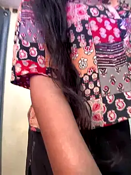 Snapshot of Lisa_afreen chatting on October 5, 6:29 am Lisa afreen online show from October 5, 6:29 am