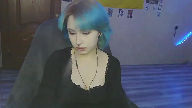 LeisaHopperstad online show from February 22, 2:18 pm