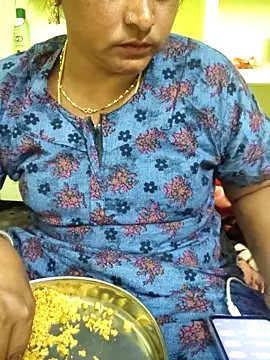 navyasree143 online show from February 11, 3:24 pm