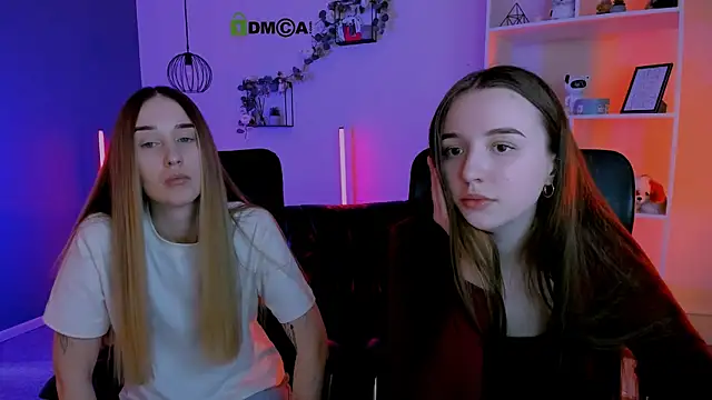 leslie bird online show from April 17, 12:51 pm