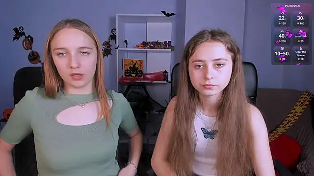 rebecca smile online show from October 23, 1:39 pm