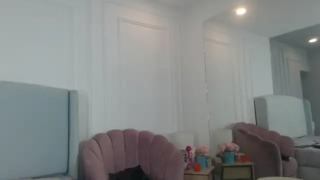 ChantalGarner online show from February 9, 1:13 pm