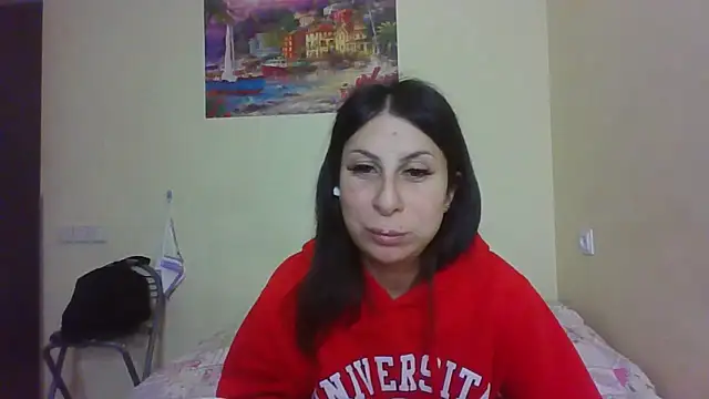 QueenMomyS online show from December 3, 6:54 pm