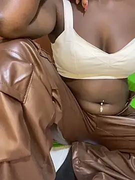 Snapshot of SEXY_MALIAN chatting on October 15, 7:16 pm SEXY MALIAN online show from October 15, 7:16 pm