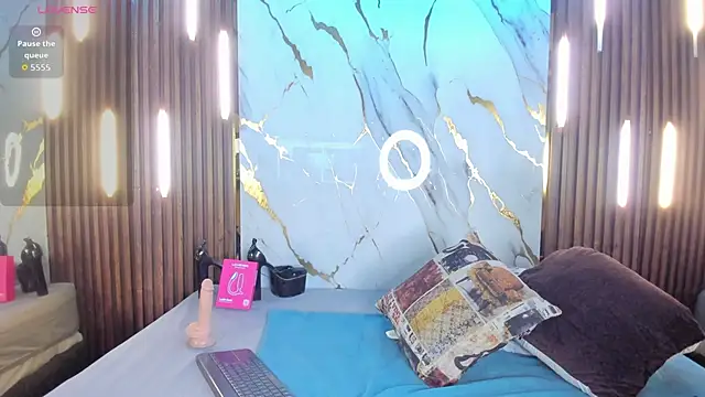 NoahVidall online show from April 21, 6:31 am