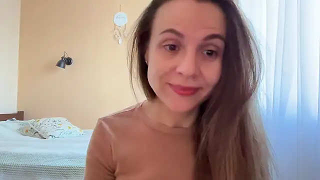 AnnieLove7722 online show from May 3, 7:01 am