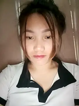 min-xinh online show from October 1, 4:06 am