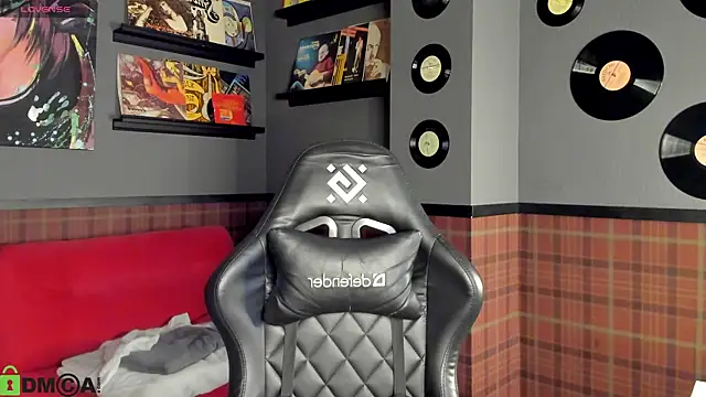 KarinaBroks online show from December 5, 9:32 am