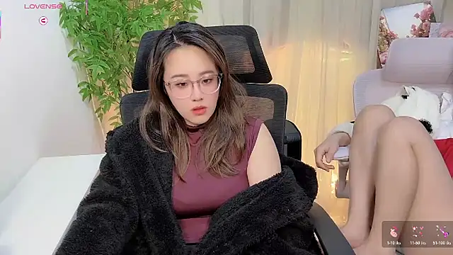 NEWONETO online show from December 18, 8:57 pm