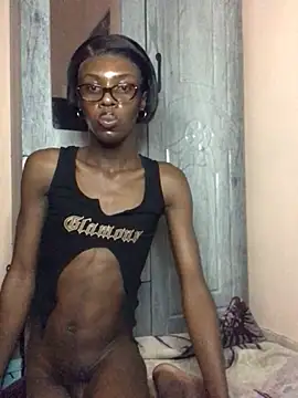 gingergirl67  online show from April 13, 8:59 am