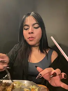 Veeronica  online show from October 3, 3:00 am