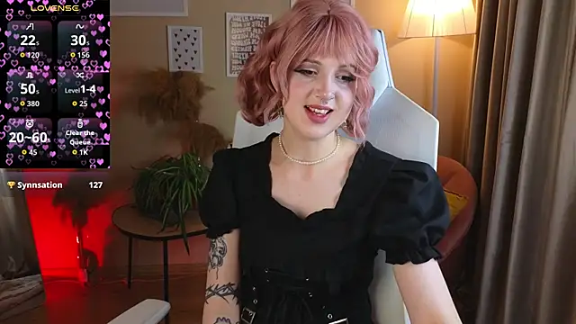 luna son online show from October 10, 10:36 pm