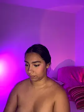 Sofi Booty07 online show from October 19, 11:40 pm