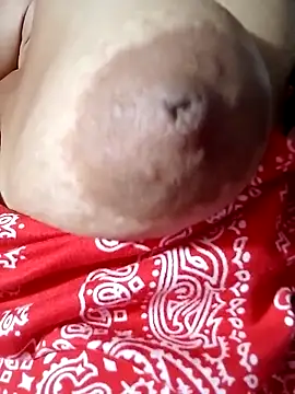 Hotmommax online show from February 23, 7:46 pm