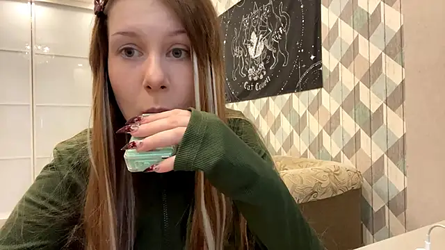 RebelKitsune online show from November 3, 5:22 am