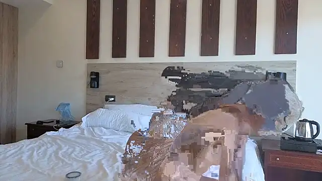 Monk and Mia online show from March 31, 6:46 am