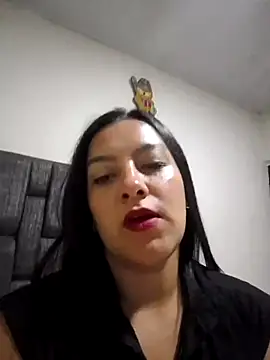 Snapshot of Sexy_Nayra_outdoors chatting on October 2, 4:28 am Sexy Nayra outdoors online show from October 2, 4:28 am