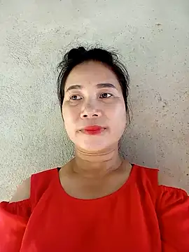Snapshot of meomeo-baby chatting on October 12, 6:38 am meomeo-baby online show from October 12, 6:38 am