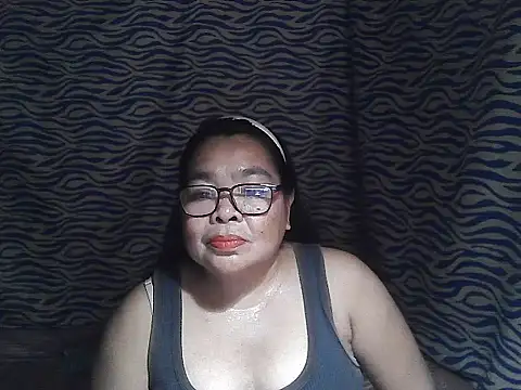 cris tita online show from February 6, 11:46 am